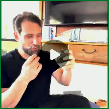 As faixas - cintos de Yoga, no Instagram do Prof. Daniel De Nardi